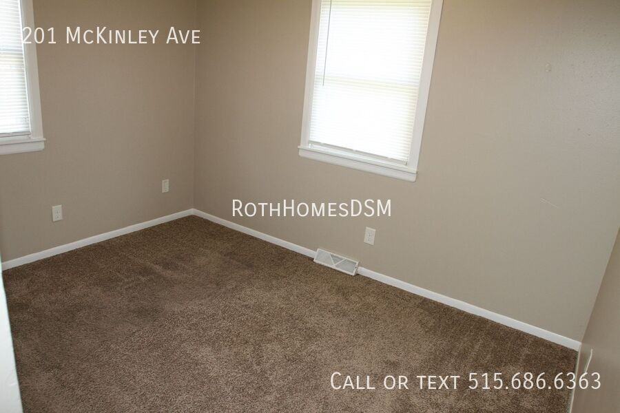 201 Mckinley Ave - Photo 5 of 14