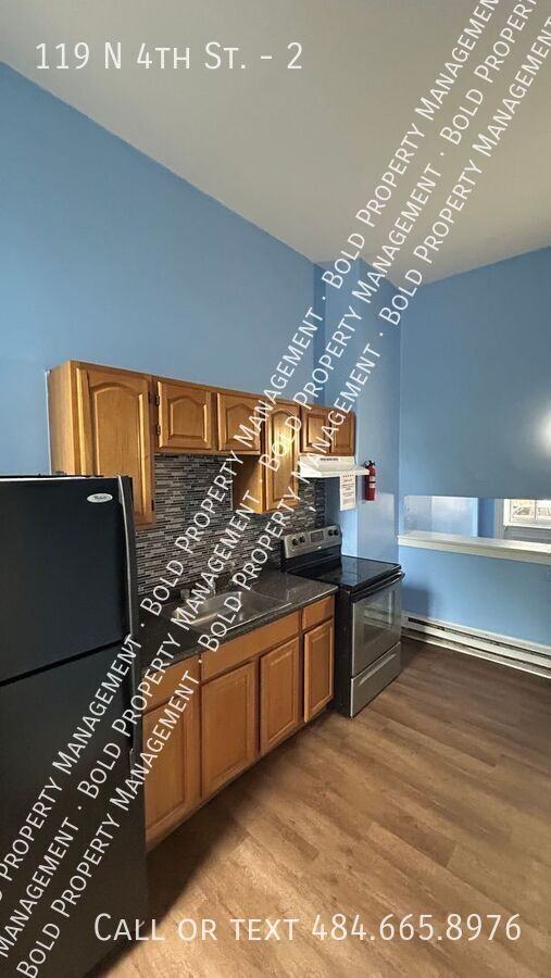 119 N 4th St #2 - Photo 2 of 6