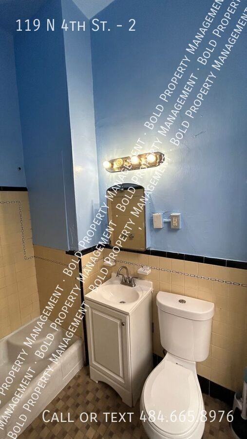 119 N 4th St #2 - Photo 3 of 6