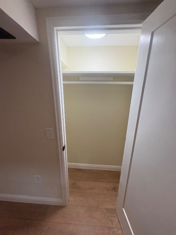 721 E 2nd Ave - Photo 4 of 15