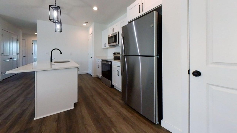 1834 W Kyle Cir - Photo 3 of 11