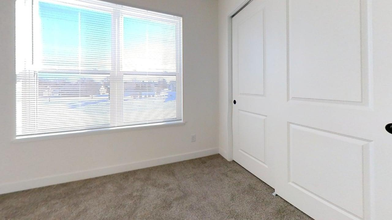1834 W Kyle Cir - Photo 7 of 11