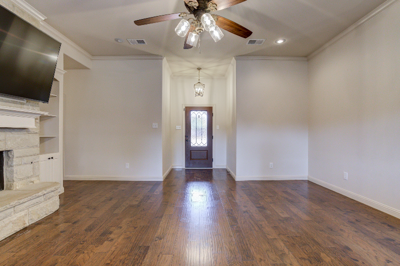 803 Avenue S - Photo 3 of 20