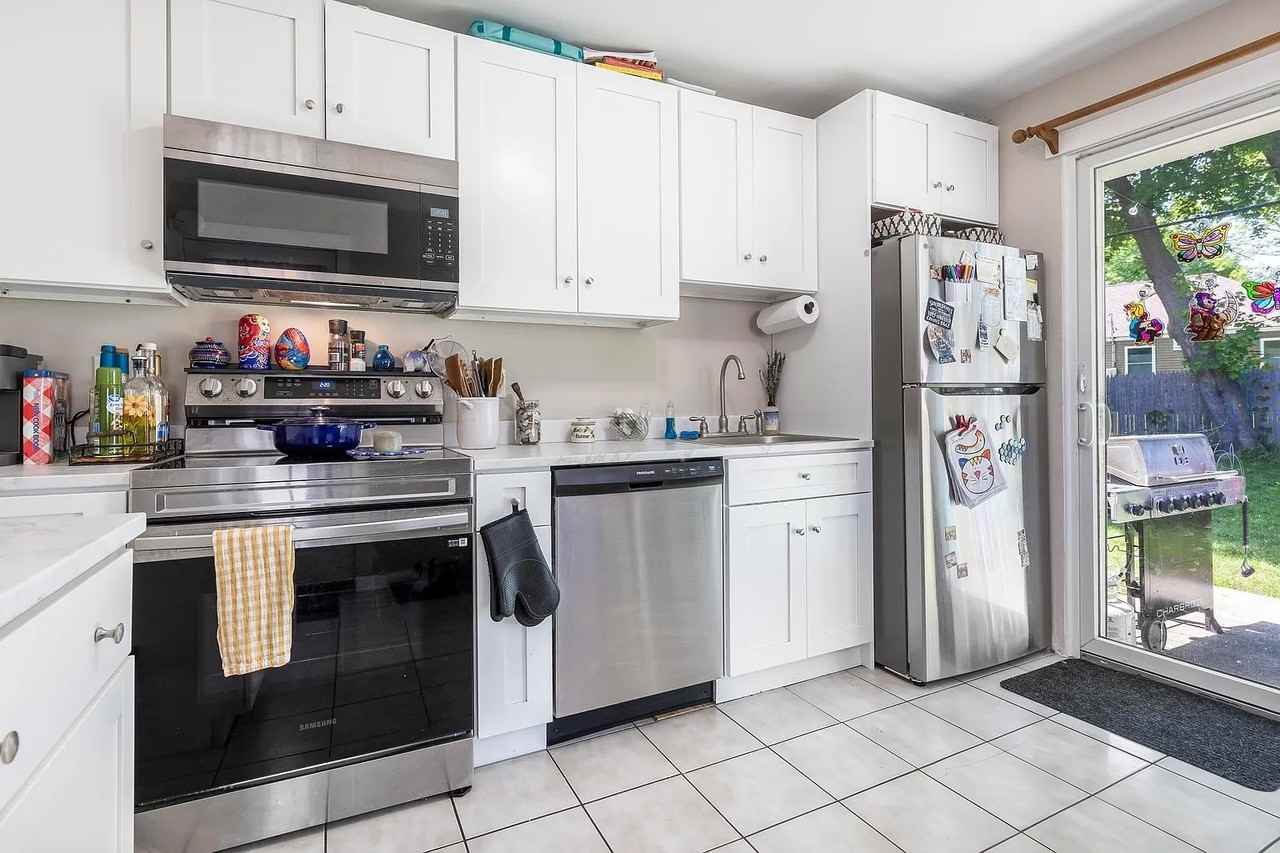 91 Philbrick Ave #93 - Photo 2 of 11