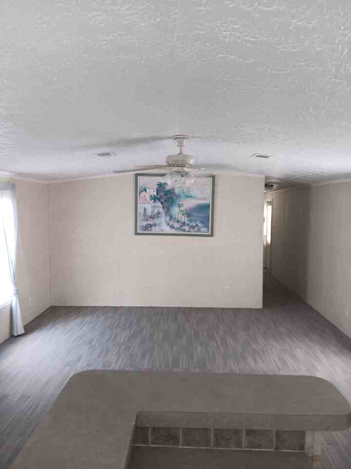 5540 Rainbow Dr - Photo 3 of 9