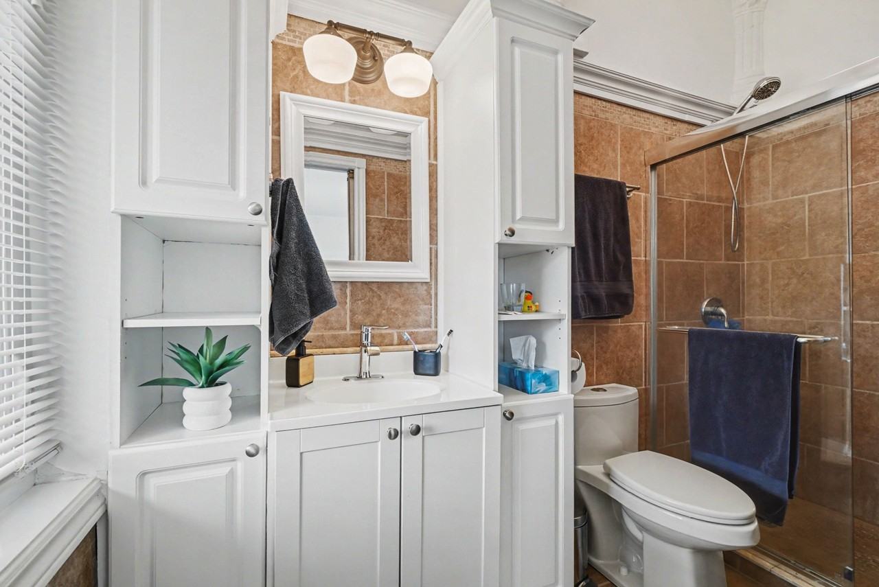 797 Hamlet Rd #1 - Photo 6 of 17