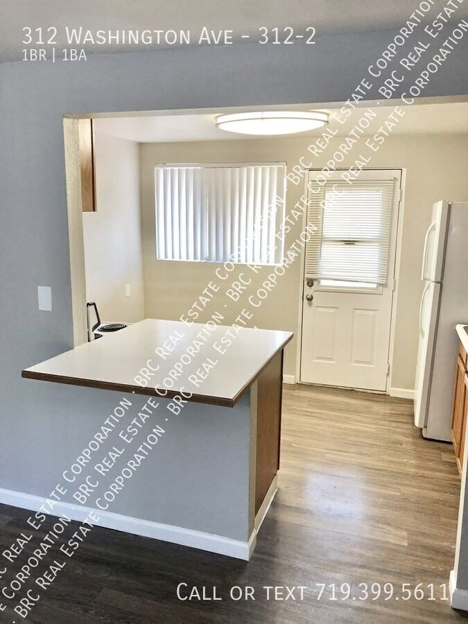 312 Washington Ave #312-2 - Photo 2 of 11