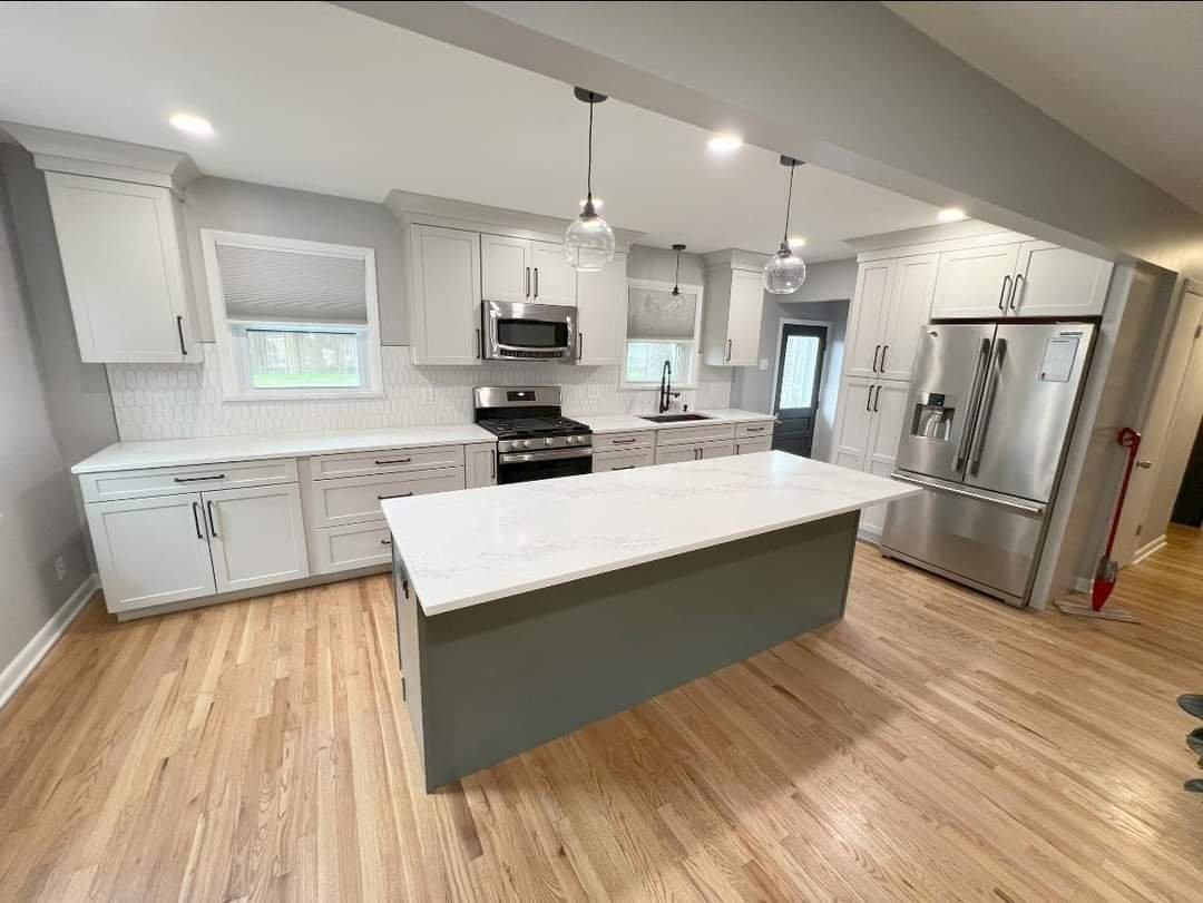 10718 Cathy Dr - Photo 7 of 9