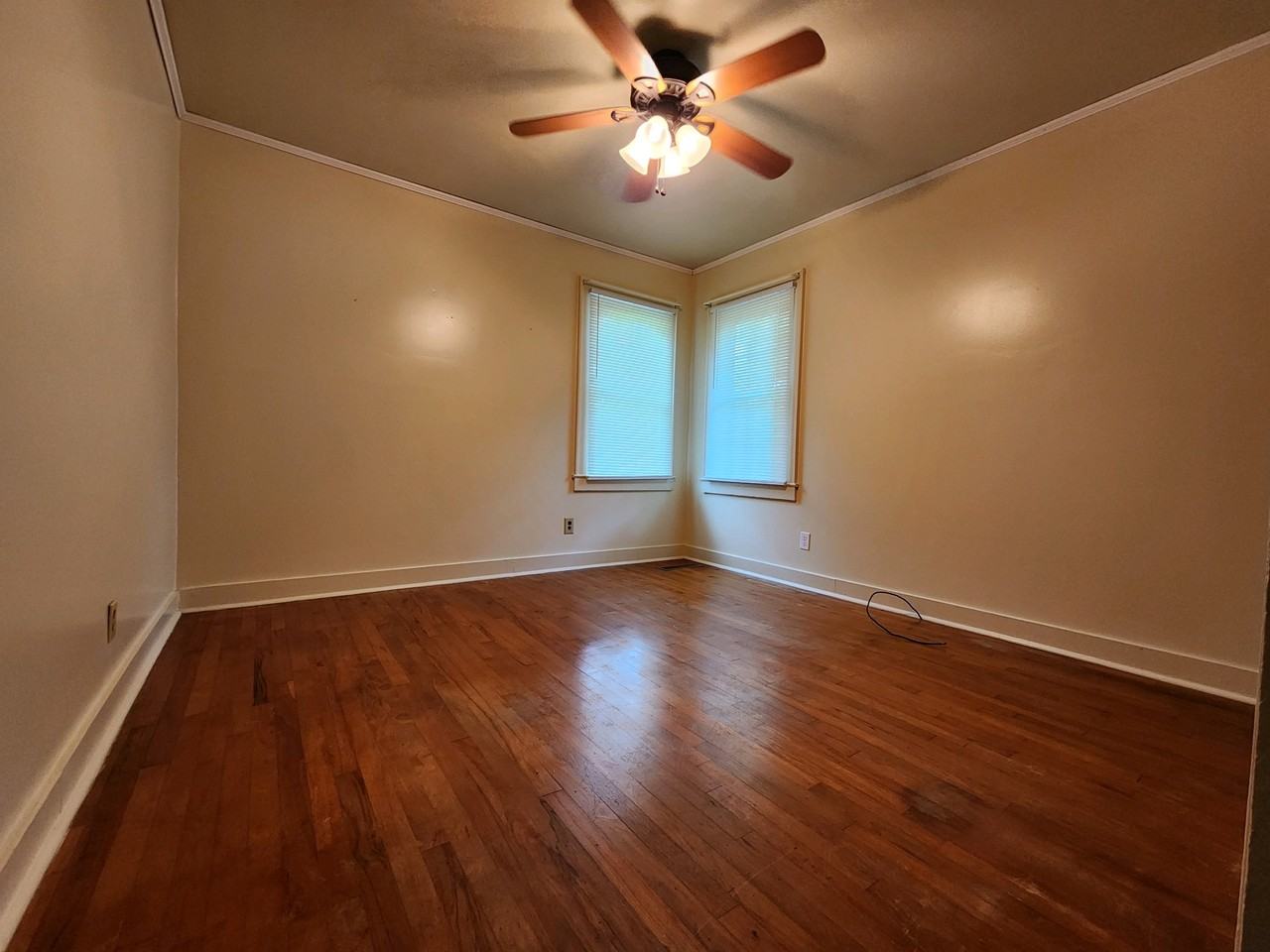 314 S 15th St #1 - Photo 6 of 7