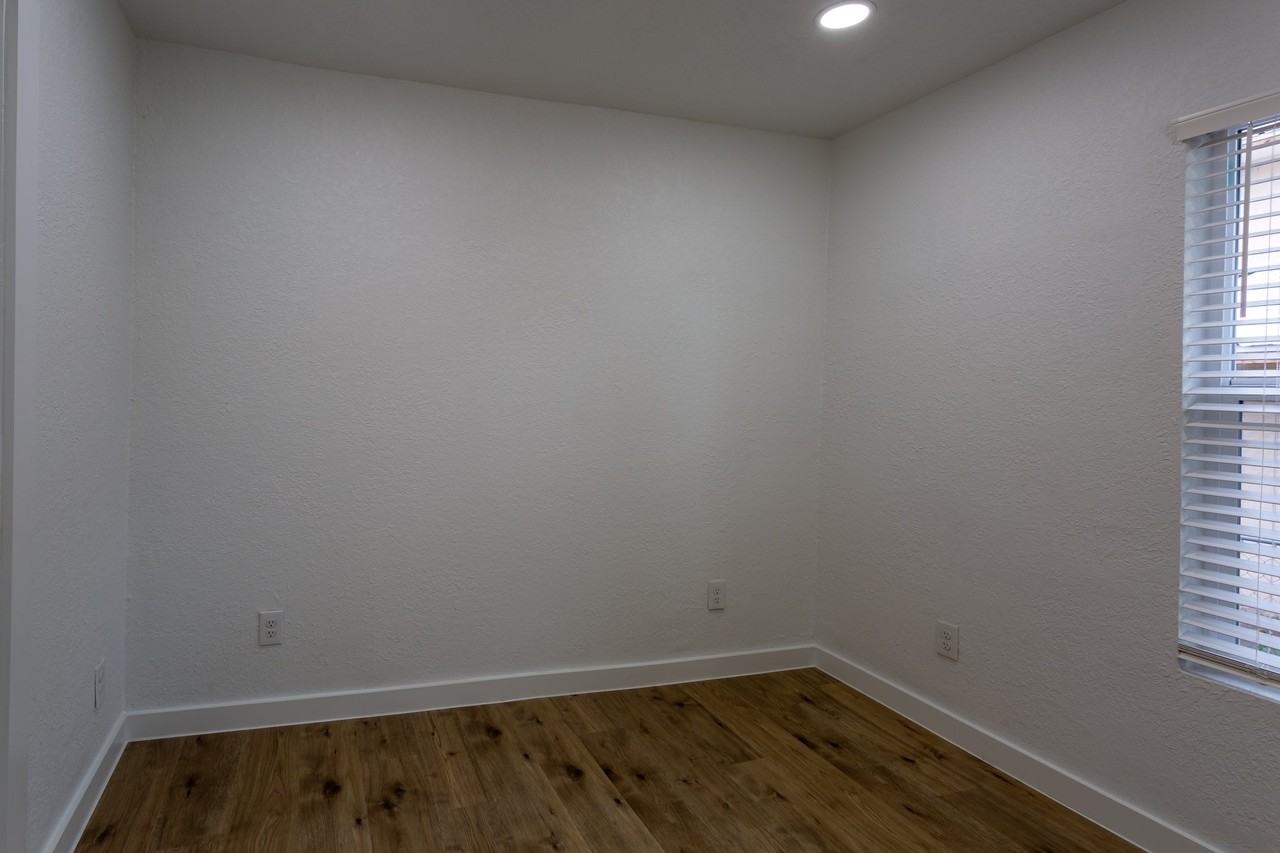 2302 S Navidad St - Photo 6 of 7