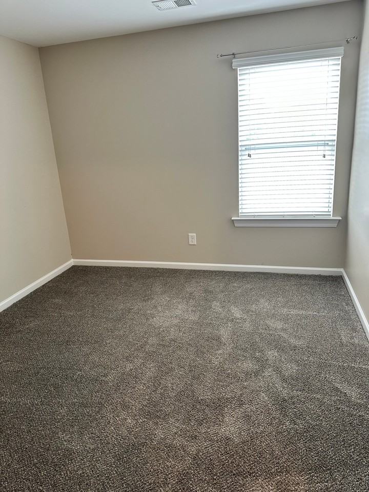 156 Top Forest Dr - Photo 5 of 9