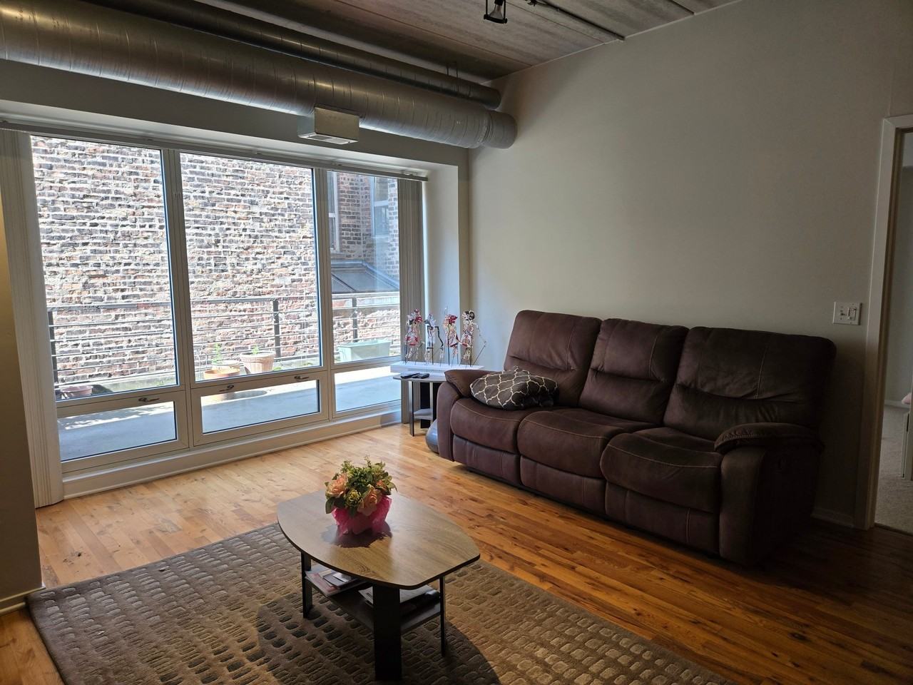 1430 S Michigan Ave #206 - Photo 5 of 13