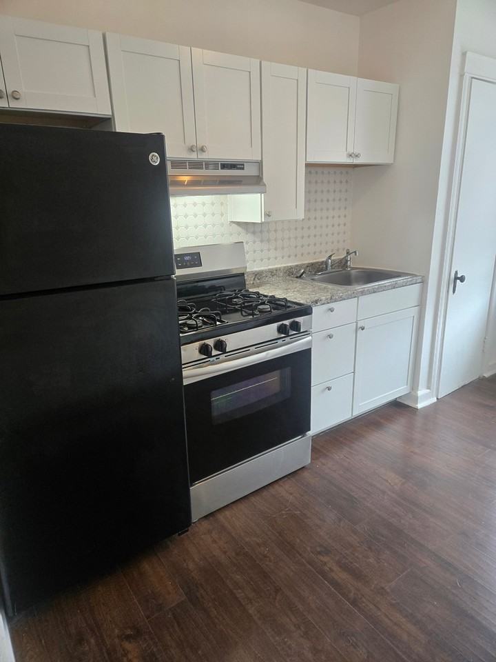 3613 Erdman Ave #2 - Photo 2 of 11