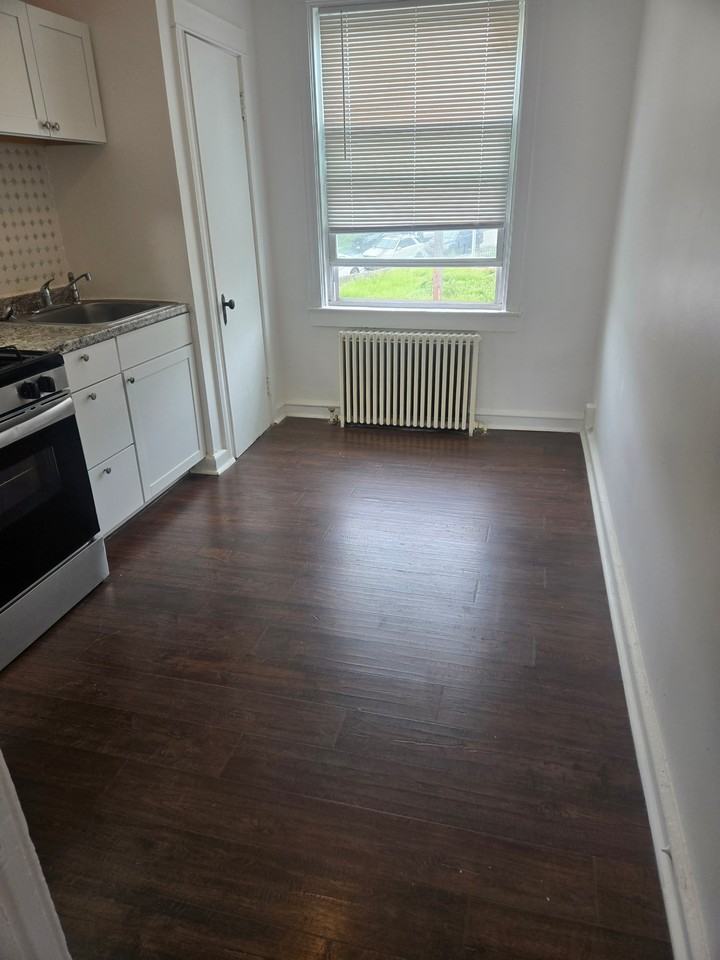 3613 Erdman Ave #2 - Photo 3 of 11