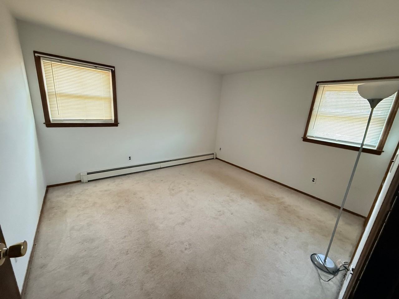 82 Frist Ave Kings Park - Photo 6 of 10
