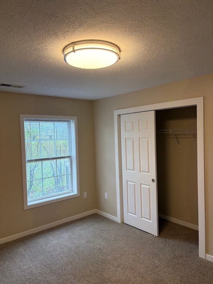 1365 S Scenic Ave #A101 - Photo 4 of 16