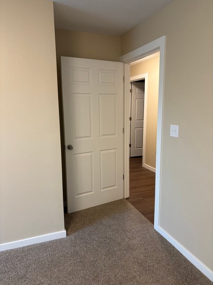 1365 S Scenic Ave #A101 - Photo 5 of 16