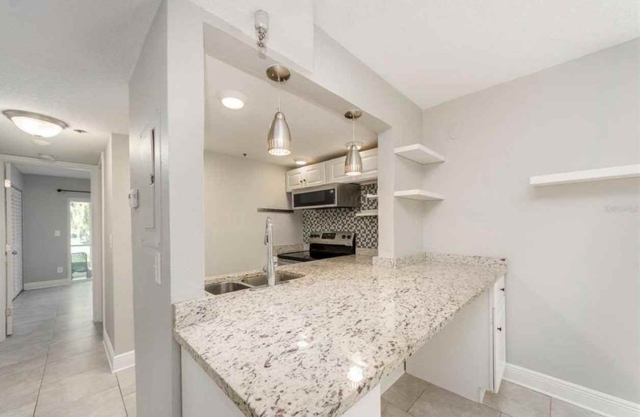 7246 E Bank Dr - Photo 3 of 28