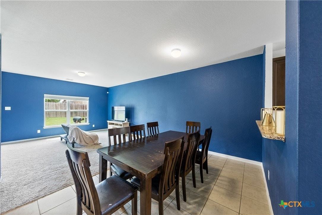 247 Azalea Way - Photo 6 of 20