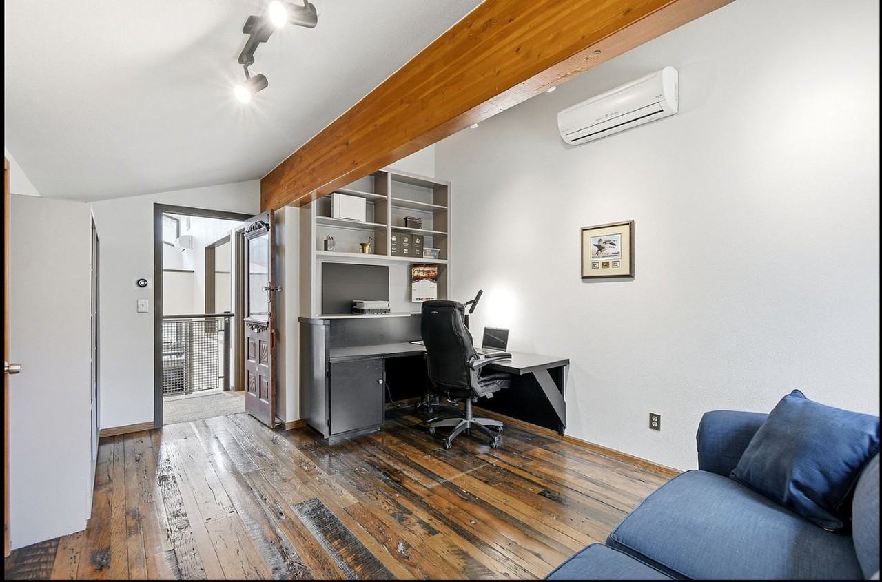 2074 Foothills Dr S - Photo 3 of 16