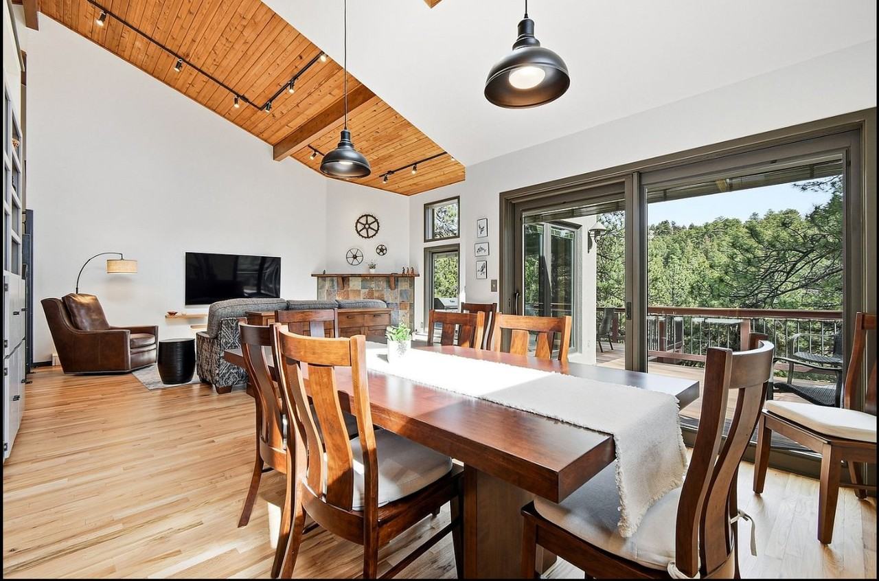 2074 Foothills Dr S - Photo 5 of 16