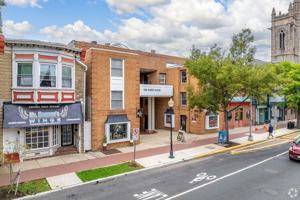 featured image of 41 S Broad St