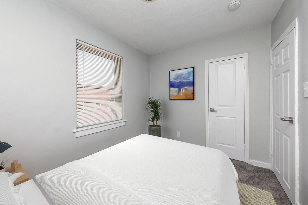 433 Myrtle Ave #1A - Photo 4 of 7