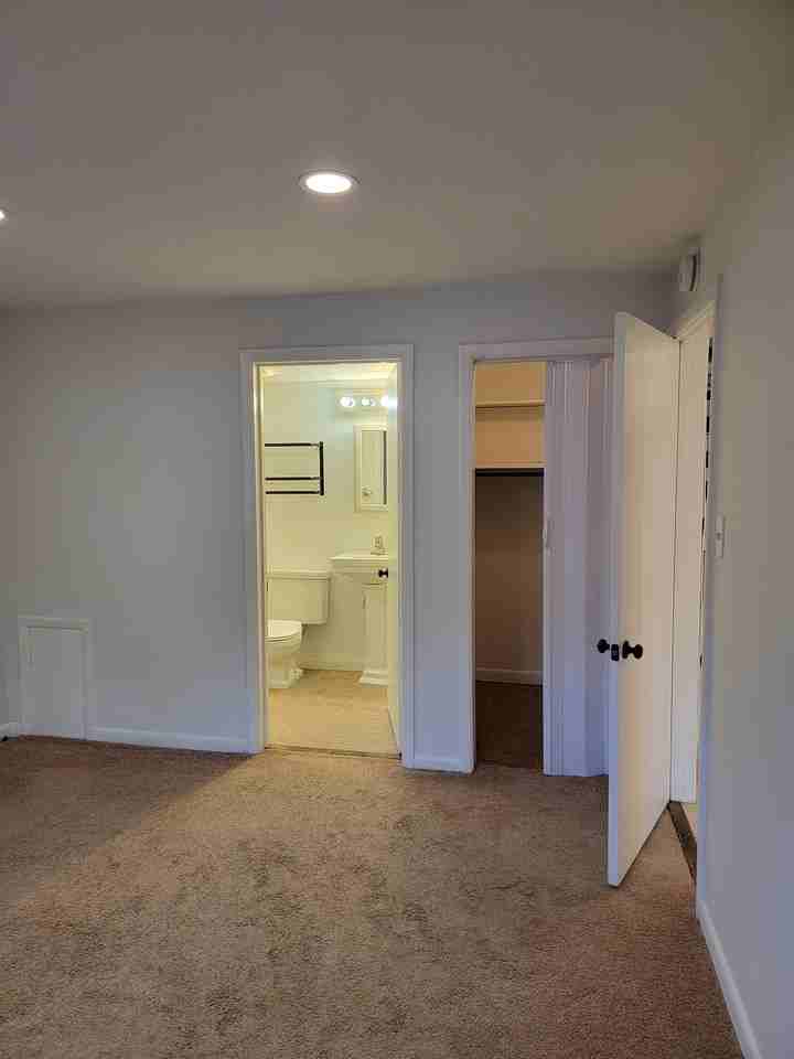 2339 Boas St #10 - Photo 4 of 5
