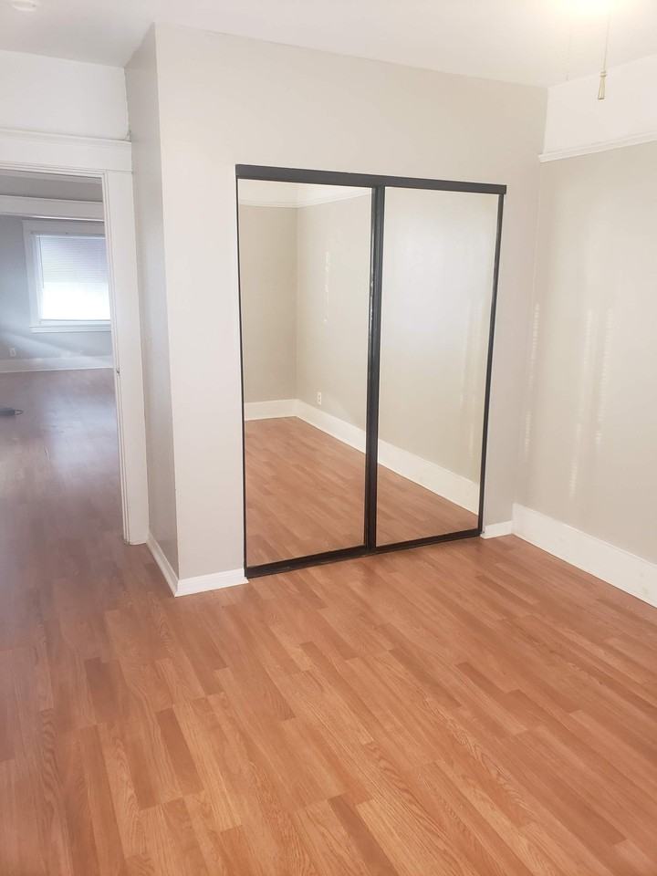 1005 E 2nd St #1005 - Photo 2 of 26