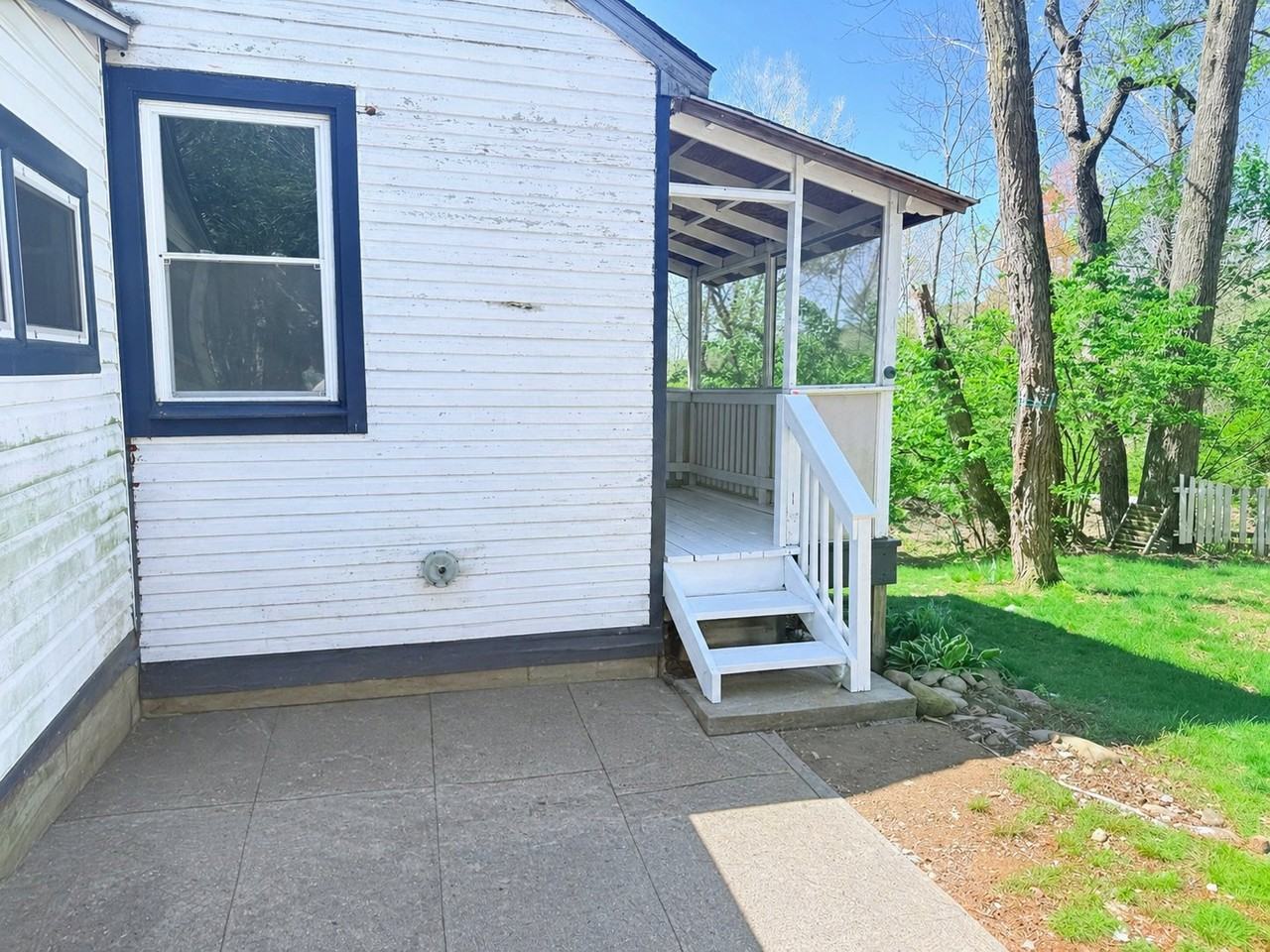 7 Kennedy Ln #3 - Photo 4 of 6