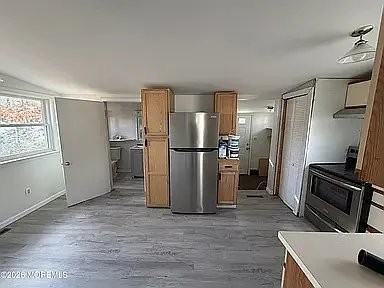 181 Tilton St - Photo 4 of 9