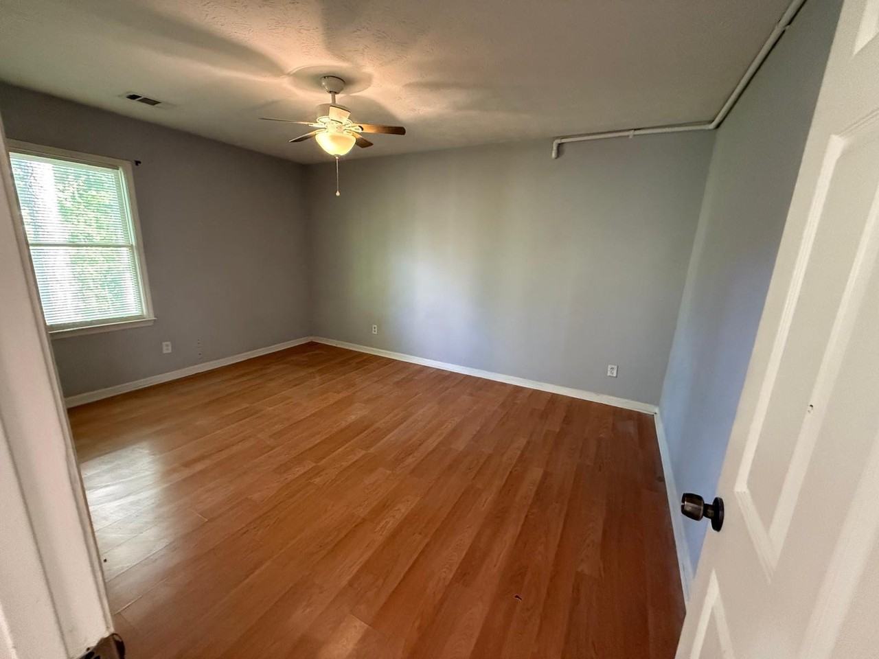 847 Burns Walk Ct Nw - Photo 3 of 13
