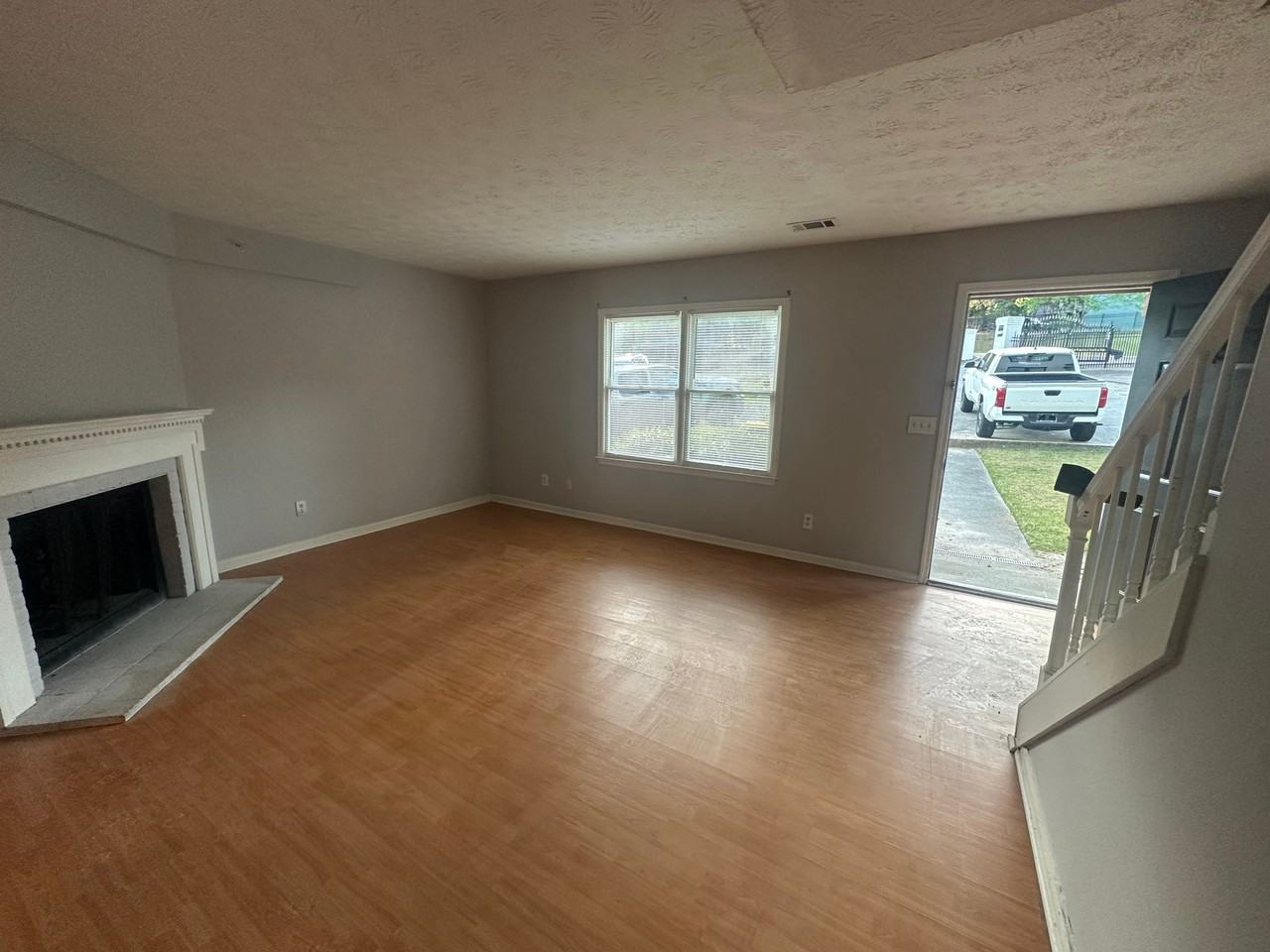 847 Burns Walk Ct Nw - Photo 5 of 13