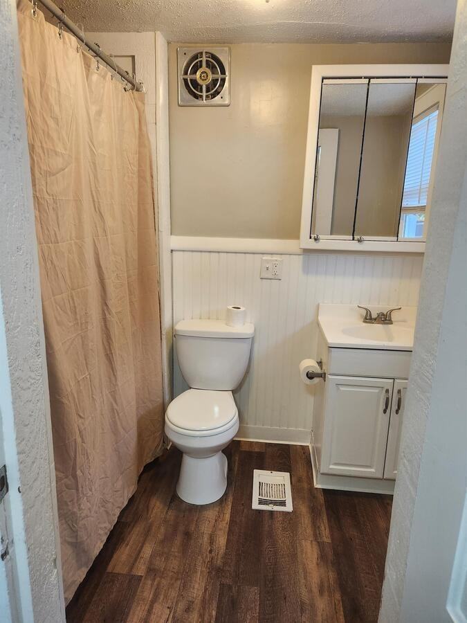 200 Gold Ave Nw - Photo 6 of 10