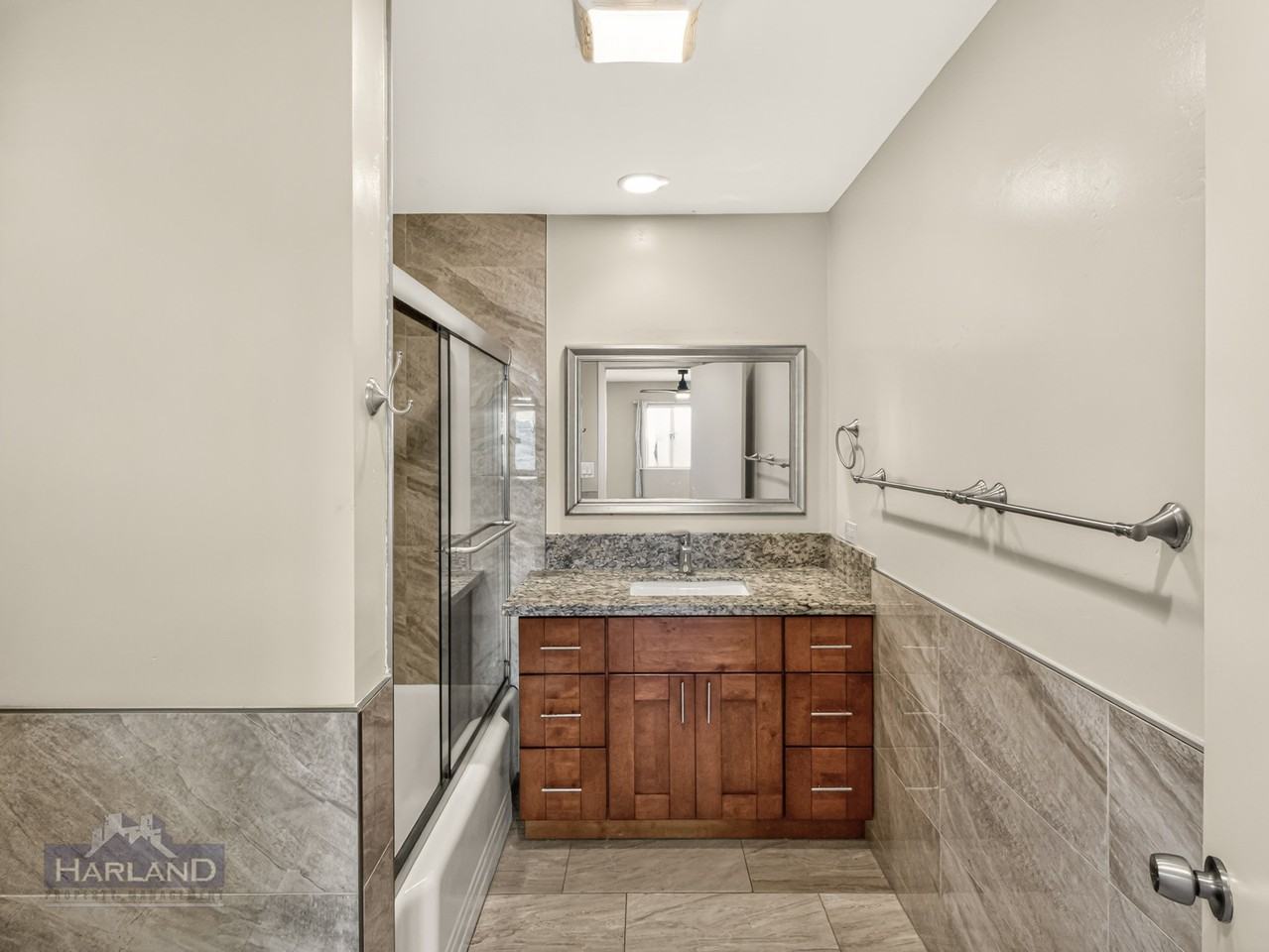 1628 S Pacific St - Photo 5 of 17