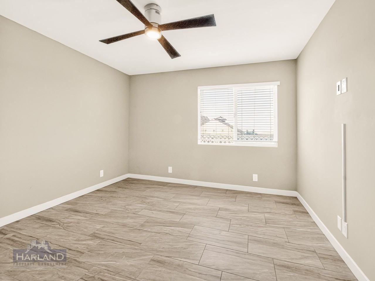 1628 S Pacific St - Photo 7 of 17