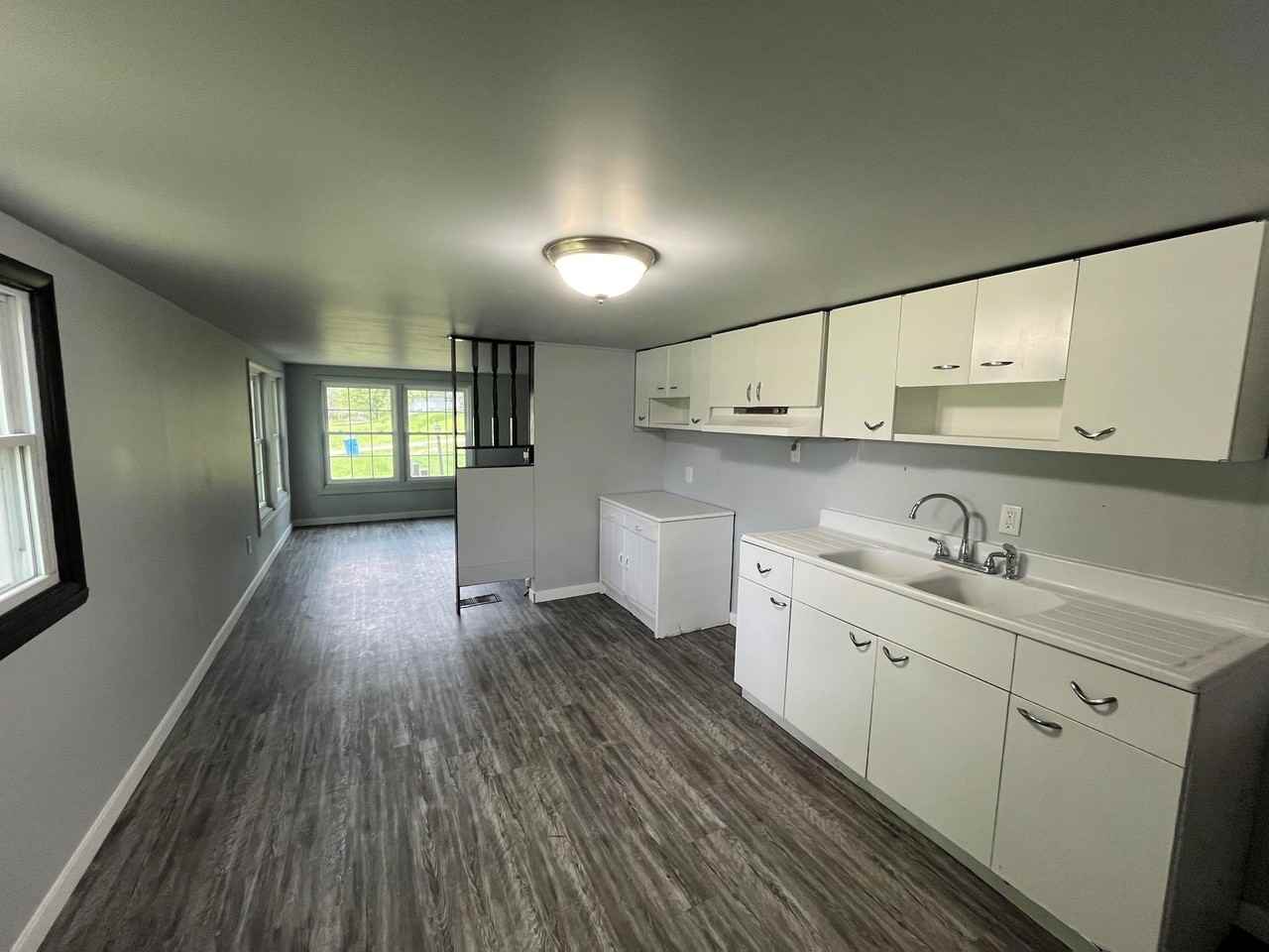 410 Lakeview Ave - Photo 3 of 16