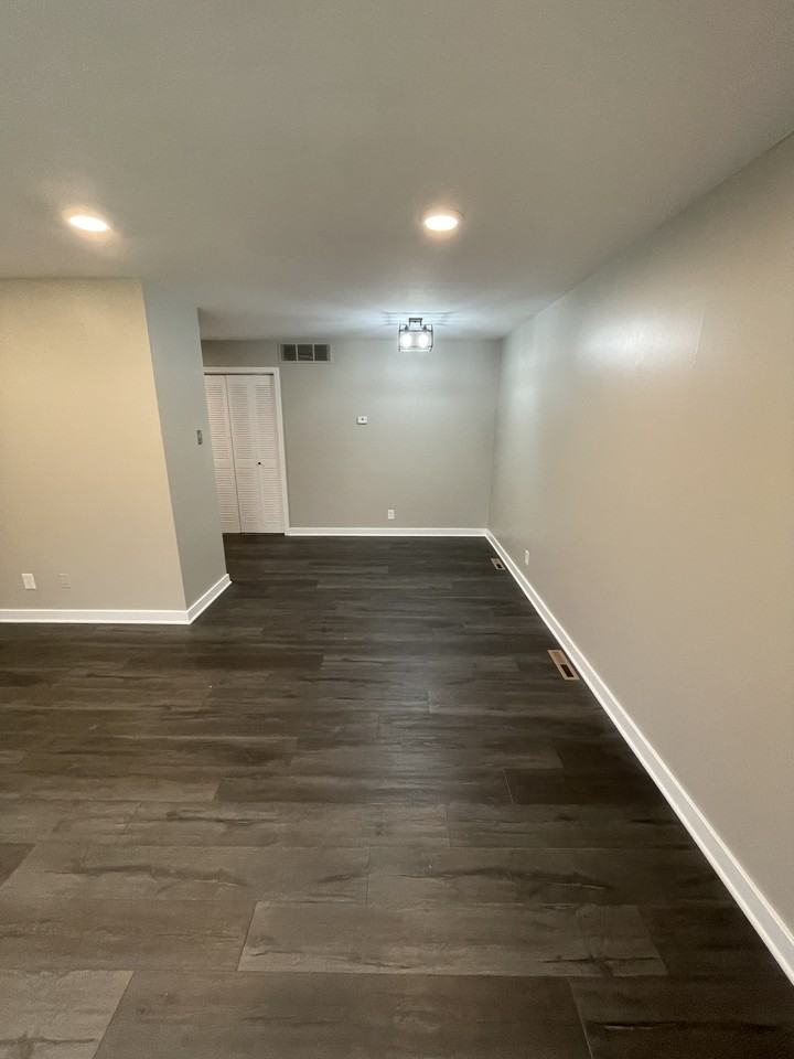 9200 Erie St #1D - Photo 2 of 12