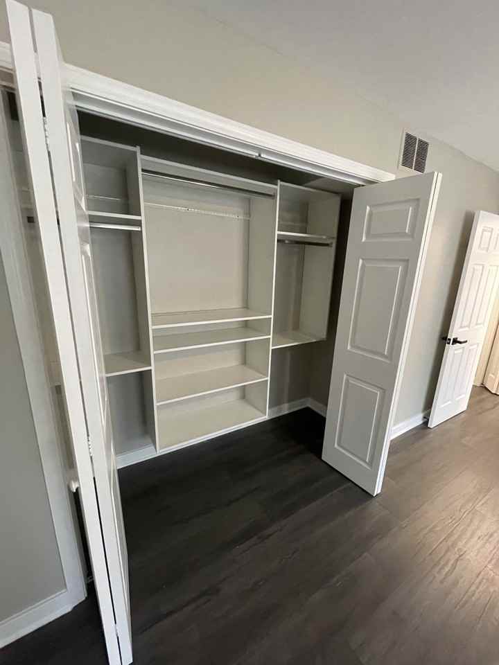 9200 Erie St #1D - Photo 7 of 12