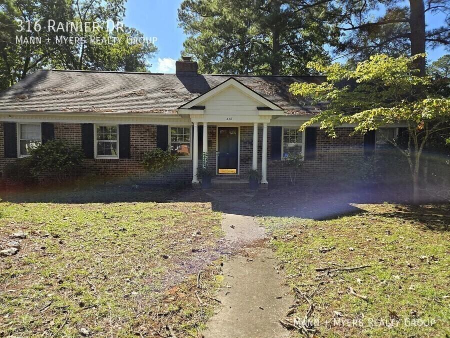 316 Rainier Dr - Photo 4 of 43