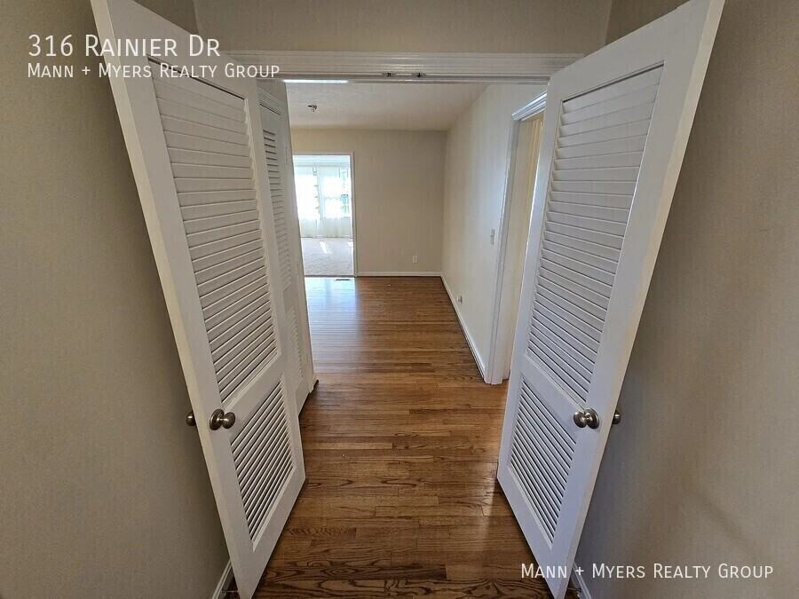 316 Rainier Dr - Photo 6 of 43