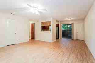 404 Kenniston Dr #C - Photo 1 of 1