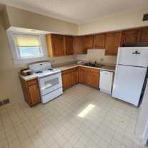 307 S Division Ave #4 - Photo 1 of 1