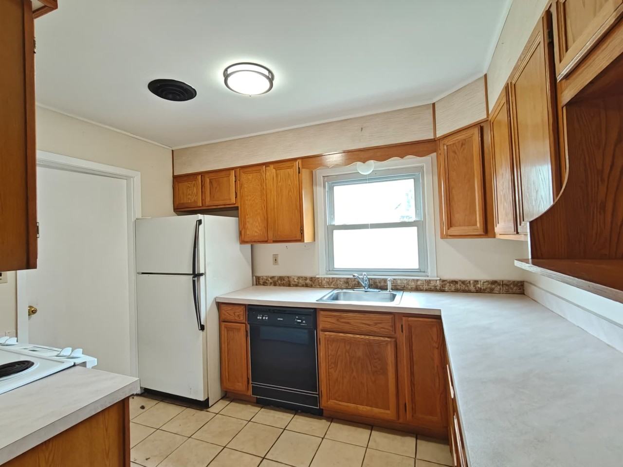 65 Sandstone Ln - Photo 5 of 16