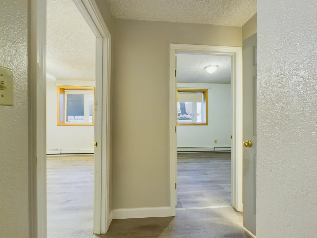 2663 Turner St #3 - Photo 5 of 9