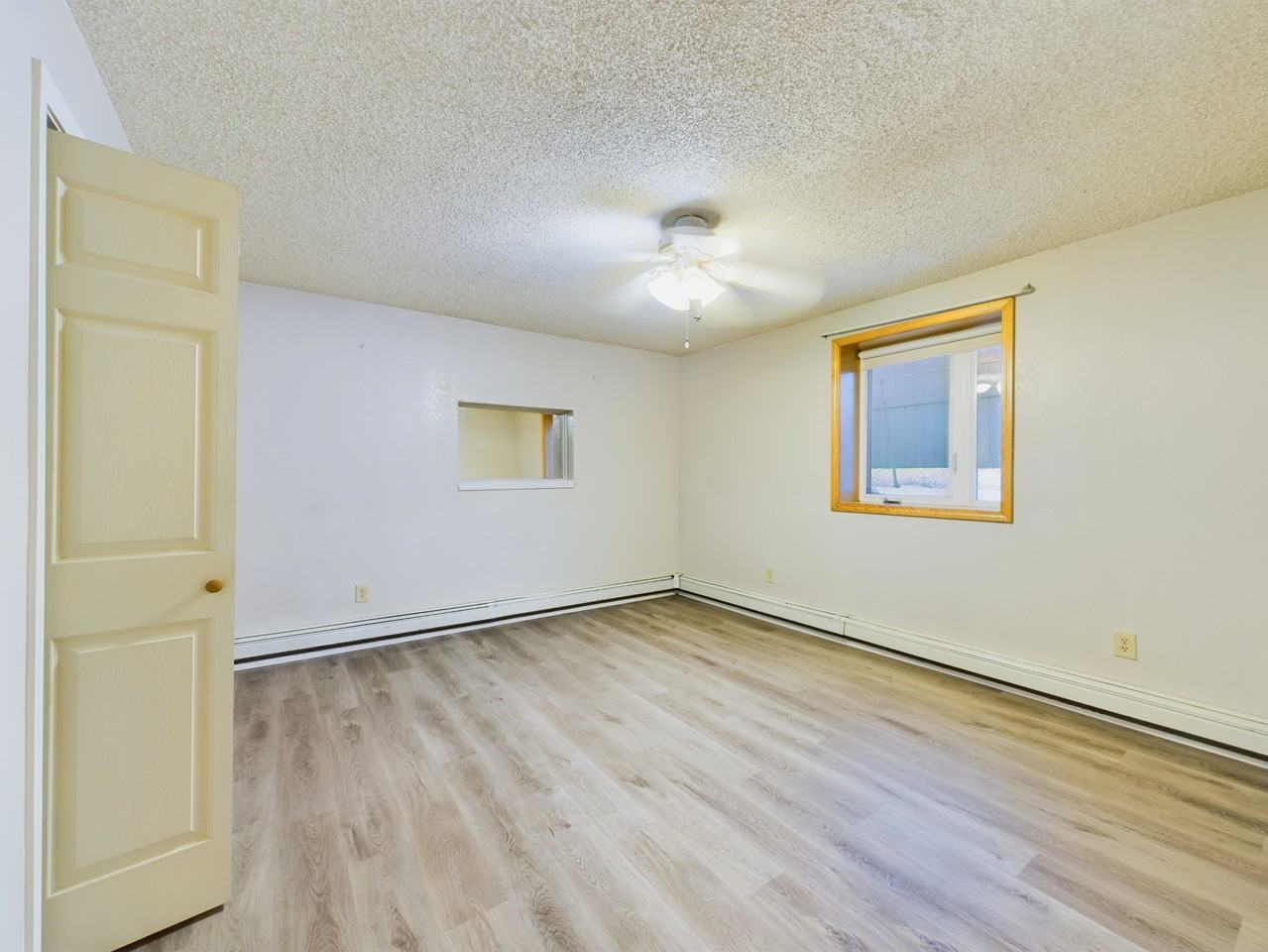 2663 Turner St #3 - Photo 6 of 9