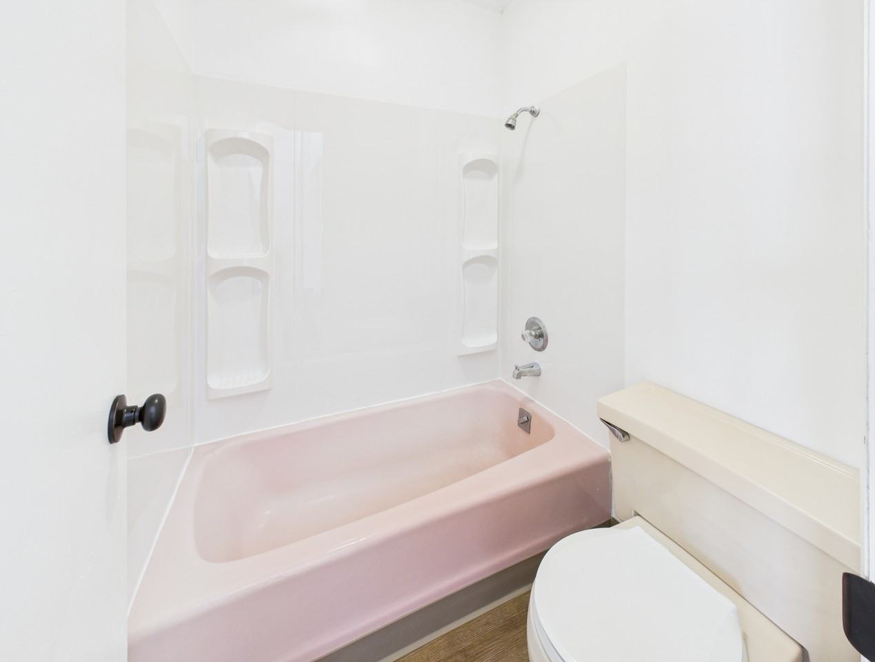 401 Slater St #6 - Photo 7 of 9