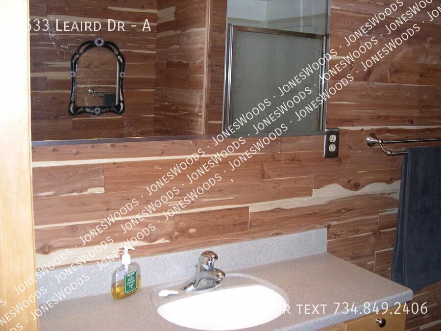 1633 Leaird Dr #A - Photo 3 of 8