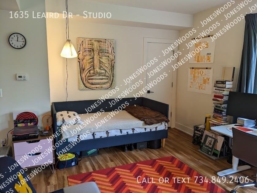 1635 Leaird Dr - Photo 2 of 9