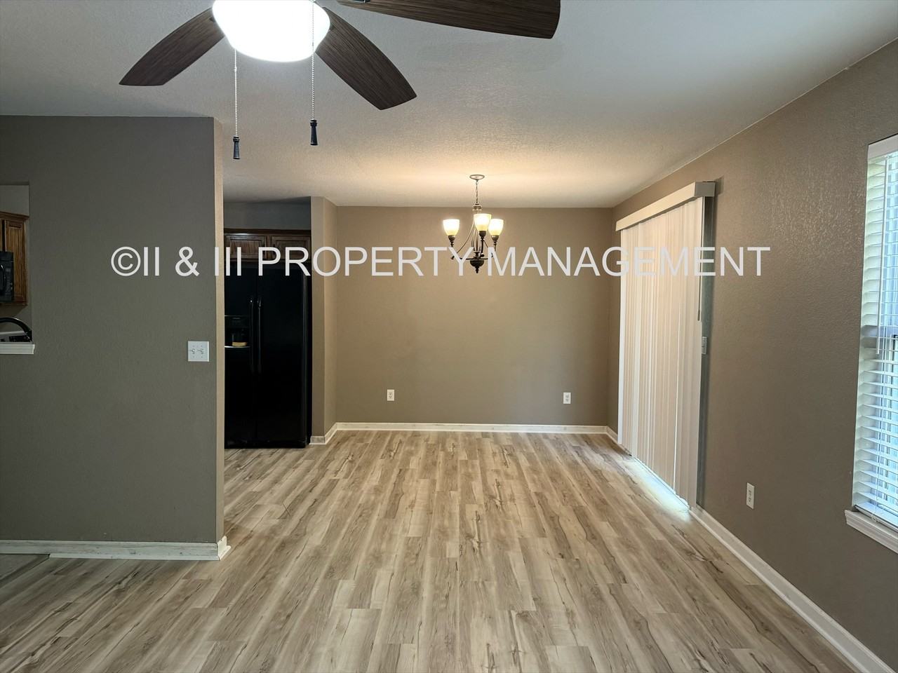 1624 Nw Samantha Ct #1 - Photo 4 of 16
